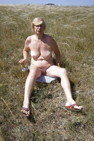 Older Russian Nudists — photo 29