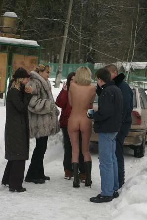 Shameless Blonde — photo 10