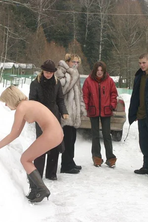 Shameless Blonde — photo 15