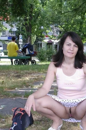 Russian Woman Flashing and Group Sex — photo 4