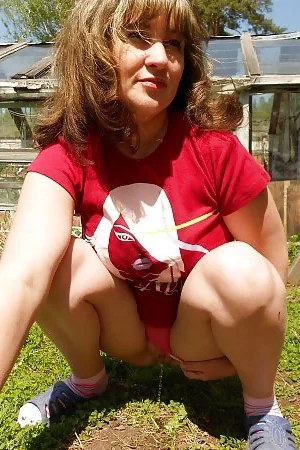 Country Woman Erotic Photos — photo 15