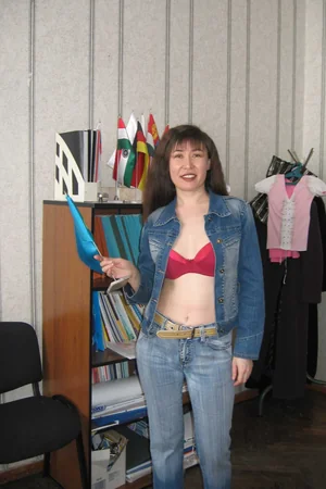 Undressing at Work to Lingerie — photo 15