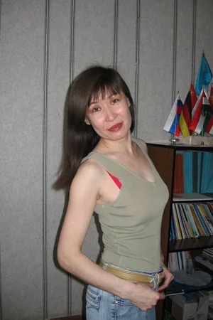 Undressing at Work to Lingerie — photo 9