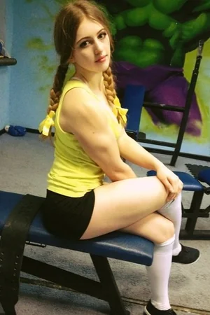 Muscular Russian Girl Julia Vins — photo 13