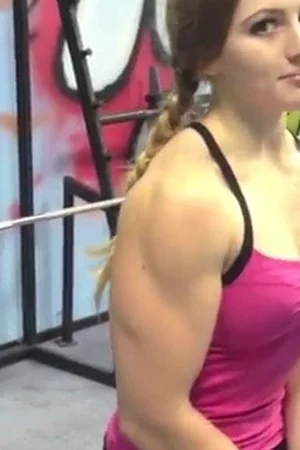Muscular Russian Girl Julia Vins — photo 47