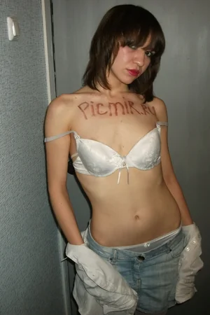 Flat-Chested Girl Takes it Anal — photo 3