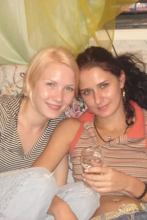 Drunk Russian Coeds Get Naughty — photo 5