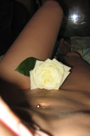 Modest Brunette Reveals Her Tits — photo 37