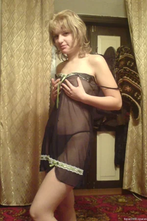Wife Open to Erotic Photos — photo 1