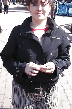 Wife Is Open to Group Sex — photo 18