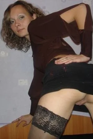 Bared Her Ass — photo 15
