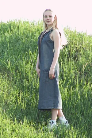 Young Model Irena in the Field — photo 33