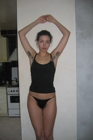 Unshaved Beauty — photo 1