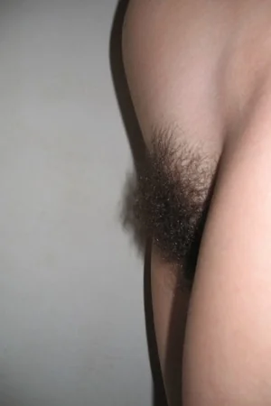 Unshaved Beauty — photo 10