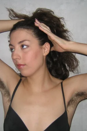 Unshaved Beauty — photo 4