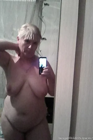 Elena Spoils Husband With Oral — photo 33