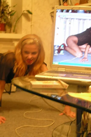 Beautiful Girl Not Quite Naked — photo 22