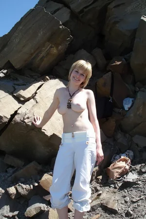 Naked on Rocky Shore — photo 2