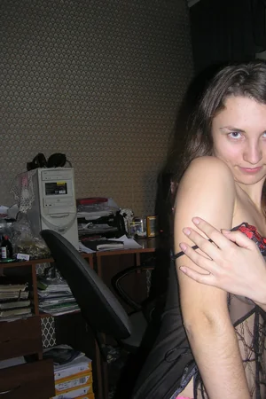 Girl Craves Cock — photo 11