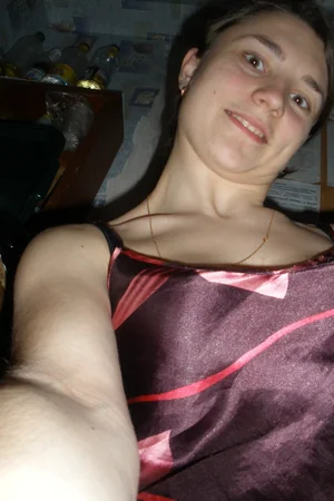 Girl Craves Cock — photo 38