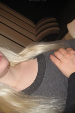 Blonde Loves to Drink and Fuck — photo 38