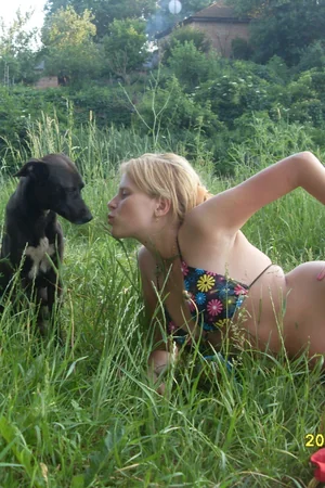 Drunk Babes Outdoors — photo 47