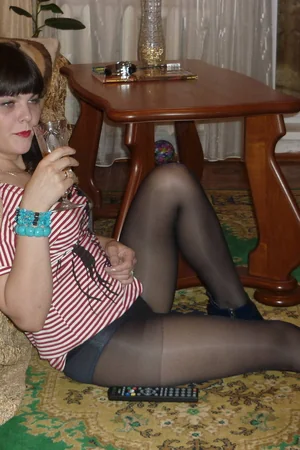 Russian Housewives Might Blow, Might Not — photo 2