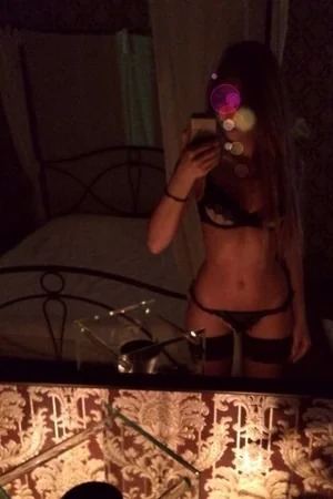 Blonde Who Turns Any Man Bisexual — photo 16