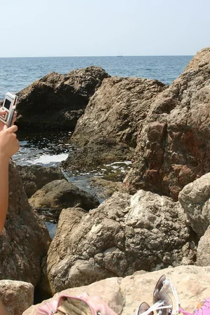Three Bisexual Girlfriends by the Sea — photo 112