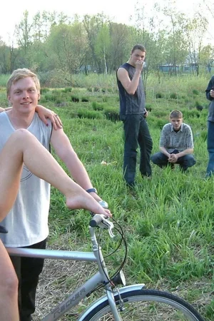 Naked Girl and Several Guys — photo 15