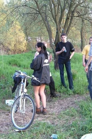 Naked Girl and Several Guys — photo 7