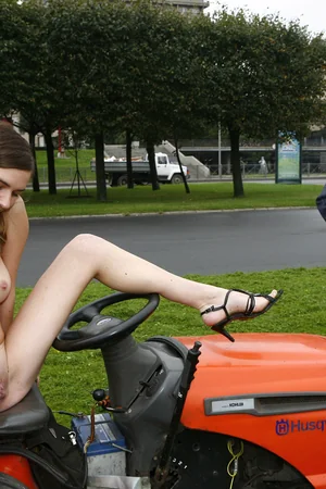 Uninhibited Skinny Nudist — photo 75