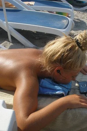 Modest Vacation Photos, No Nudity — photo 3