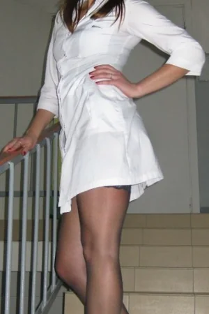 Gorgeous Russian Nurses Pose for Photos — photo 12