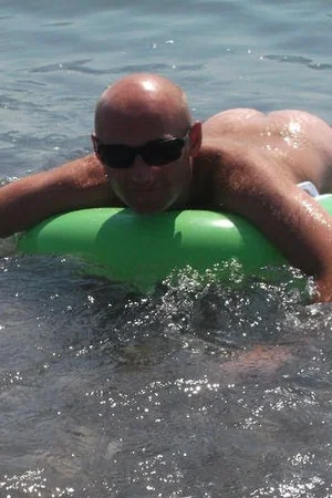 Nudist Couple Flashes Hard Dick and Saggy Tits on Beach — photo 81
