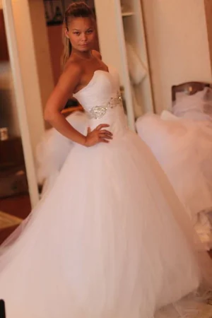 Cute Bride Tries on Gown, Sucks Cock — photo 7