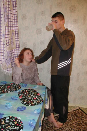 Mature Alcoholic Woman Sucks Dick and Takes It in Hairy Pussy — photo 4