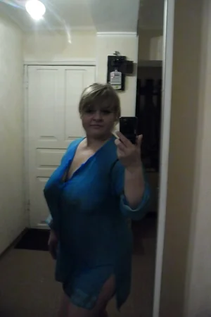 Chubby Wife's Big Tits — photo 10