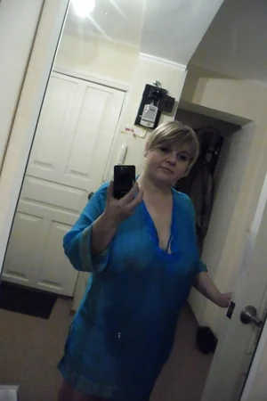 Chubby Wife's Big Tits — photo 5