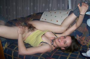 Роскошная волосня на пизде русской девушки - фото #77
