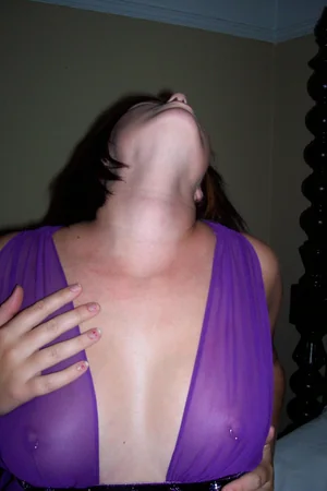 Having Two Bisexual Girlfriends — photo 18