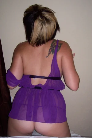 Having Two Bisexual Girlfriends — photo 43
