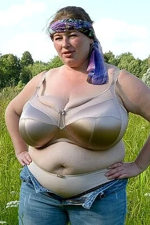 Huge Boobs On Russian Mature Woman — photo 34