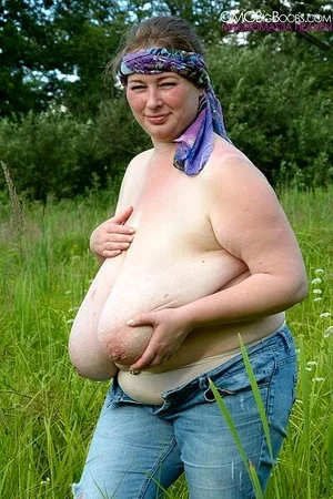 Huge Boobs On Russian Mature Woman — photo 41