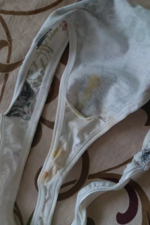 Russian Girls' Dirty Panties — photo 10