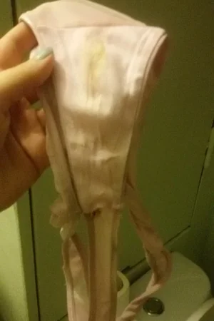Russian Girls' Dirty Panties — photo 23