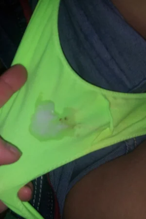 Russian Girls' Dirty Panties — photo 36