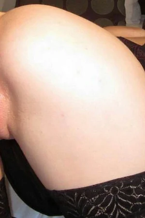 Big-Assed Slut with Her Latest Fling — photo 3