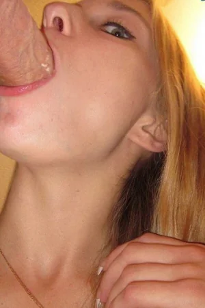 Big-Assed Slut with Her Latest Fling — photo 5