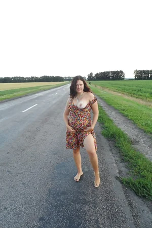 Russian MILF Seeks Sugar Daddy — photo 24